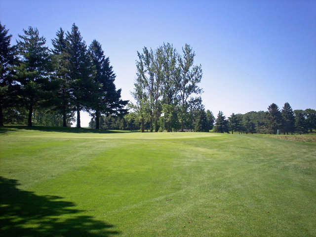 Cedar River Country Club