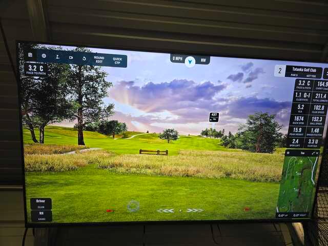Gilroy Golf Course - Indoor Simulator