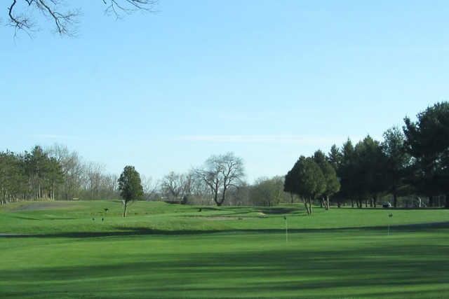 Van Schaick Island Country Club