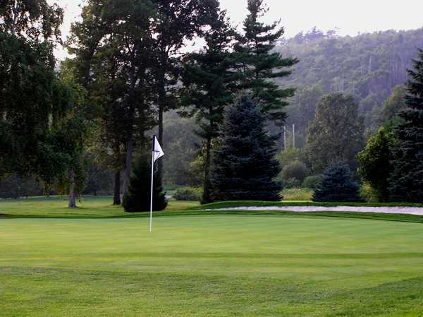 Blue Shamrock Golf Club