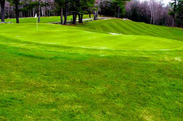 A view of the 3rd green at Hooper Golf Club