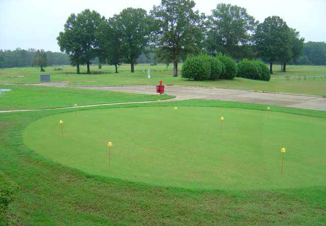 A view of the practice area at Quail Walk Golf Course