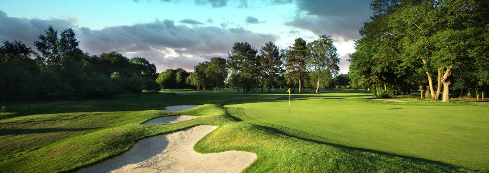 Kingswood Golf & Country Club