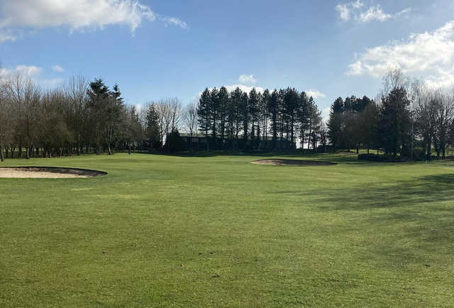 A view of the 9th hole at Cherwell Edge Golf Club.