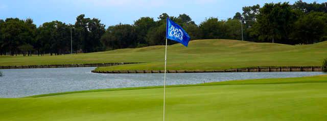 Bay Oaks Country Club