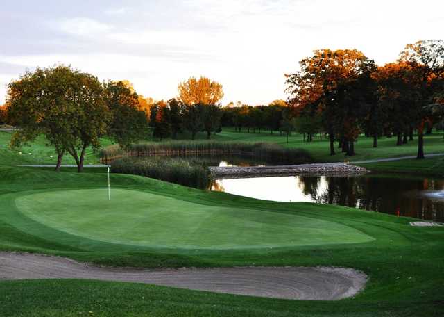 Oxbow Golf & Country Club