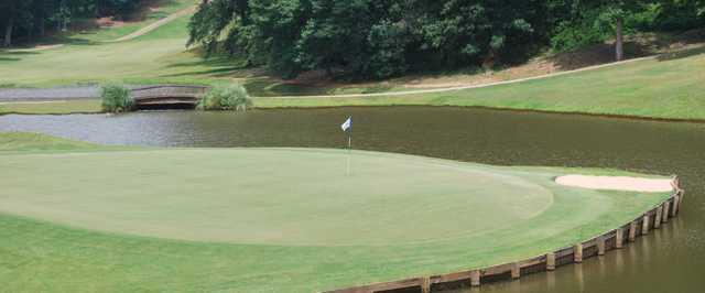 Highland Country Club