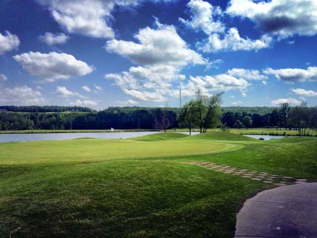 Greystone Country Club
