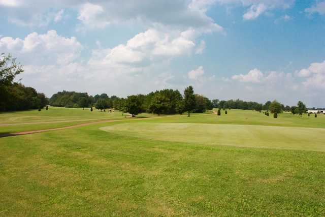 A sunny day view from Fox Run Golf Course