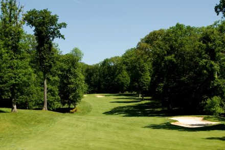 A view of a fairway at Les Chenes Course from Yvelines Golf Club