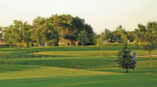 Pipestone Country Club