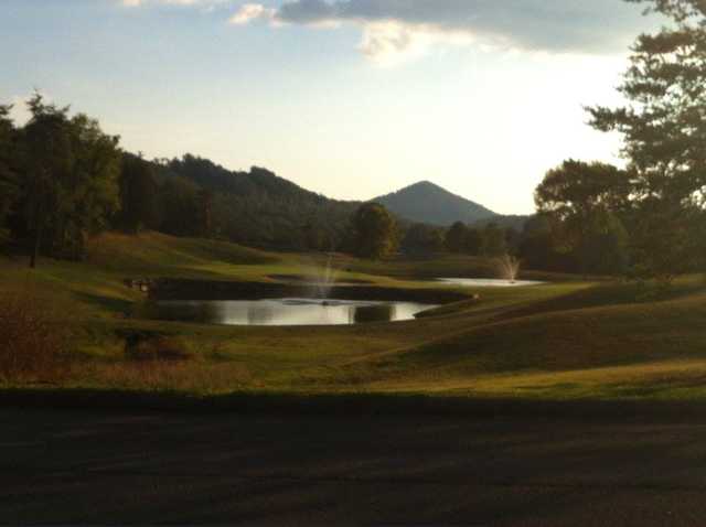 Woodlake Golf Club