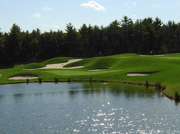 Village Links Golf Club