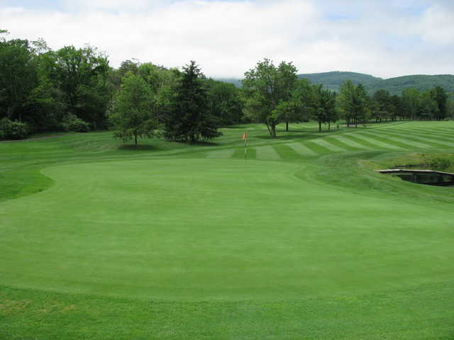 Polish Pines Country Club