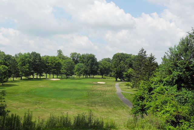 Columbia Hills Country Club