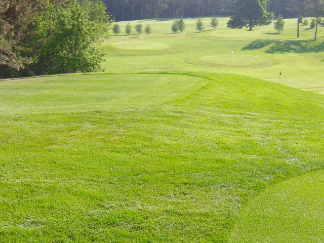 Pine Hills Country Club