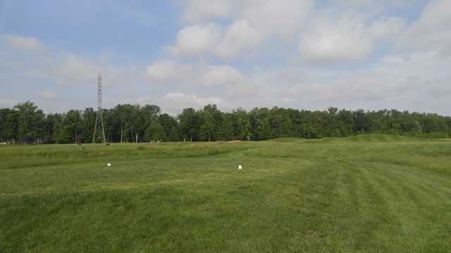 A view of a tee at Spring Hills Golf Course (Jeremy Bowen).