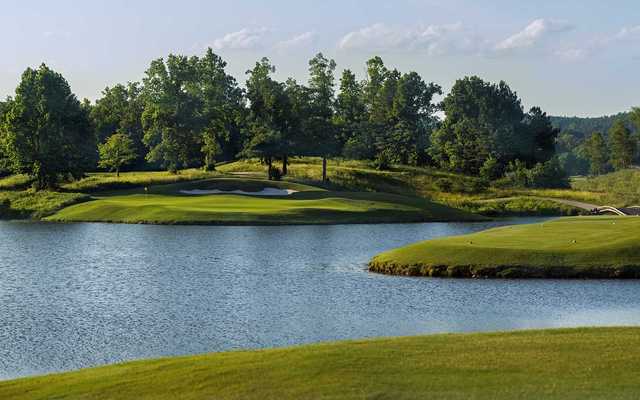 A view of the 1st green from Short at Silver Lakes.