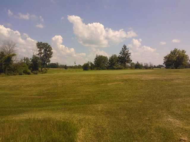 A view of green #7 at Green Valley Golf Club