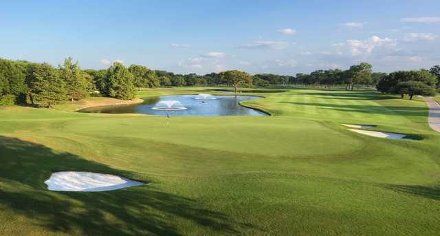 Royal Oaks Country Club