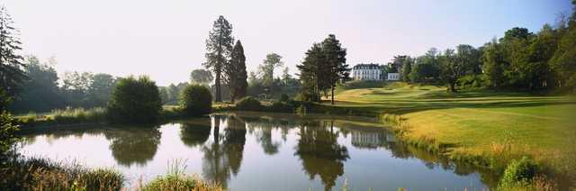 View of the 18th hole from Bethemont Golf Club