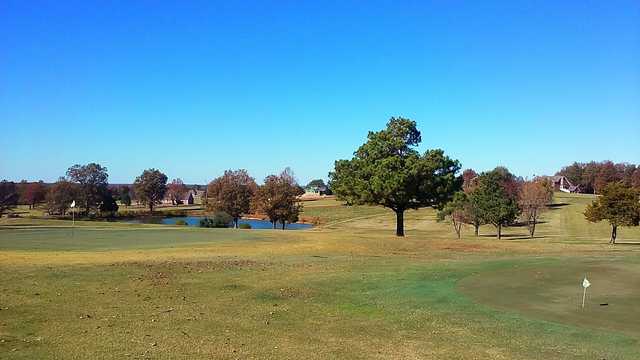 Hidden Trails Country Club