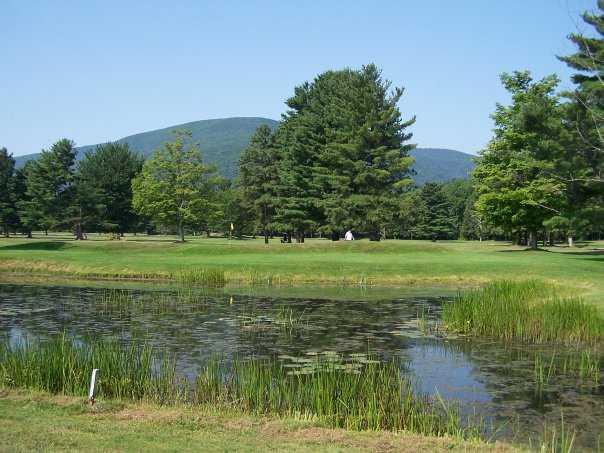 Rip Van Winkle Country Club