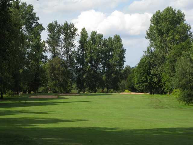 The approach to the 4th at Bridgnorth Golf Club