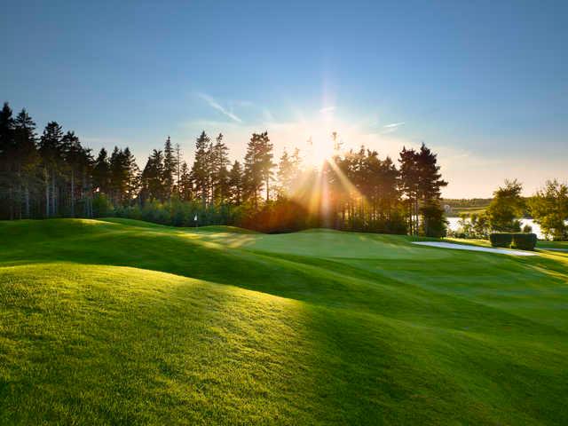 Mill River Golf Course