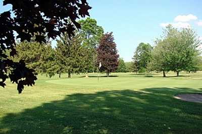 Crooked Pines Golf Club