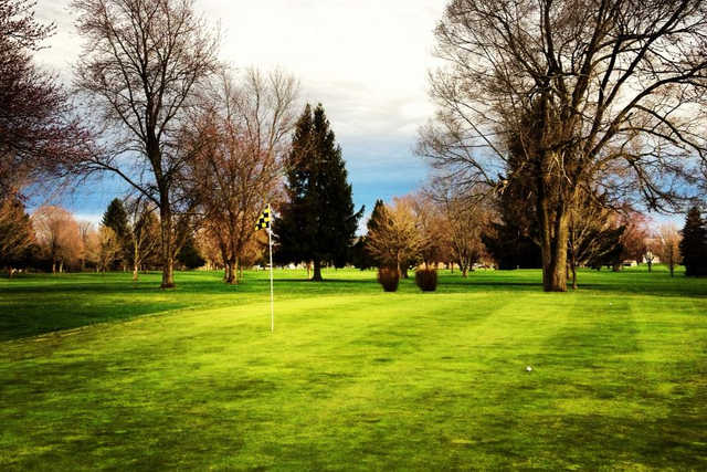 Four Lakes Country Club