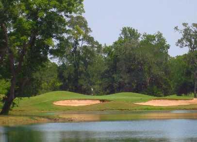 River Pointe Golf Club