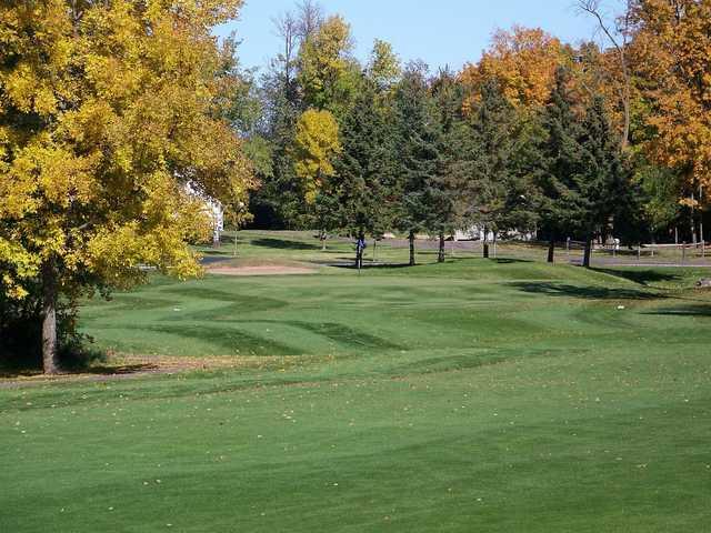 Izatys Golf & Yacht Club