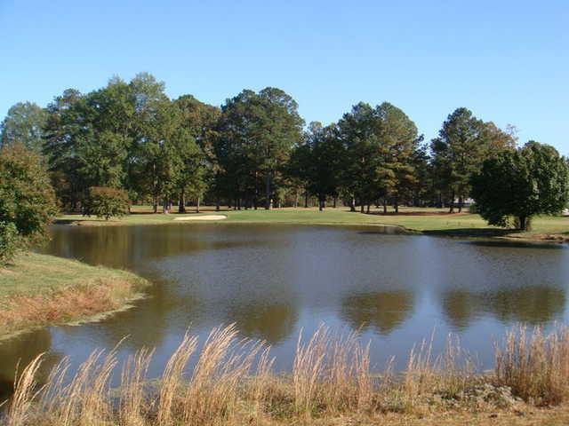 Valley Pine Country Club