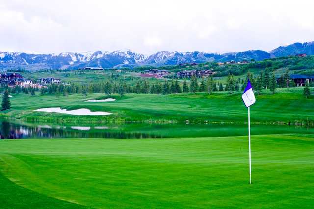 A view of the 18th hole at Glenwild Golf Club and Spa