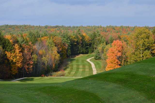 A fall view of a fairway at Nippo Lake Golf Club