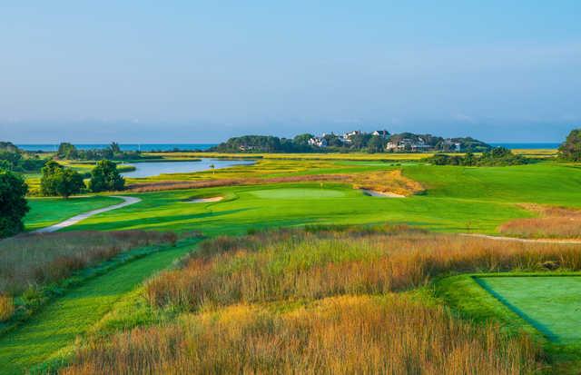 Hyannisport Club
